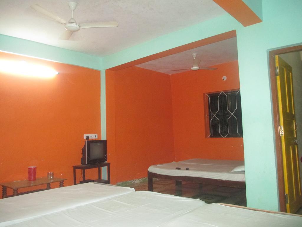 Subhash Guest House Baga Esterno foto